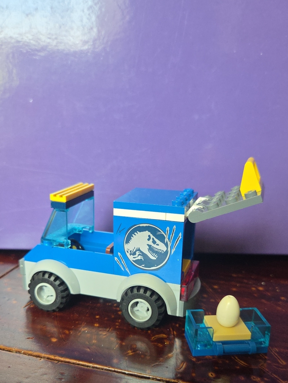 Lego Jurassic World Truck With Dino Egg
